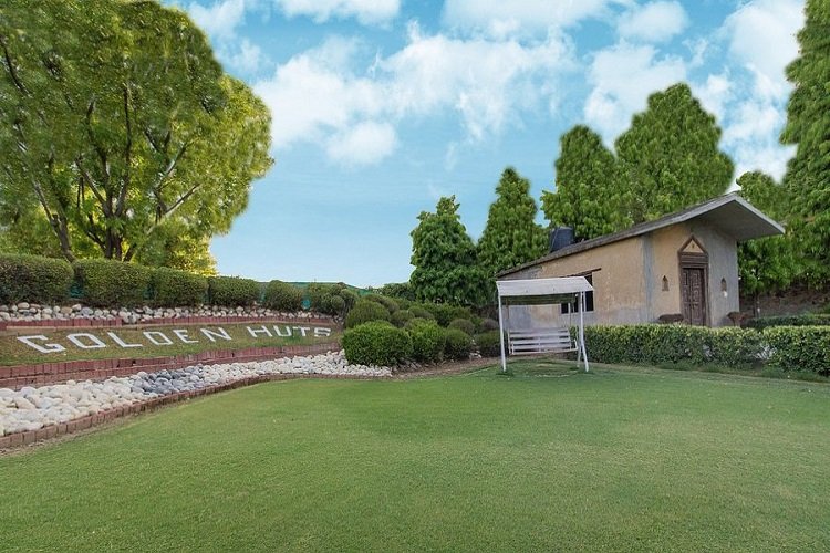 Golden Huts Resort picnic and day-outing venue near Delhi NCR