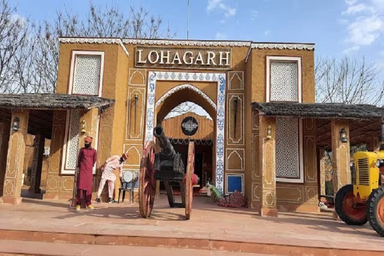 Lohagarh Farms Badshapur rustic picnic destination in Gurgaon