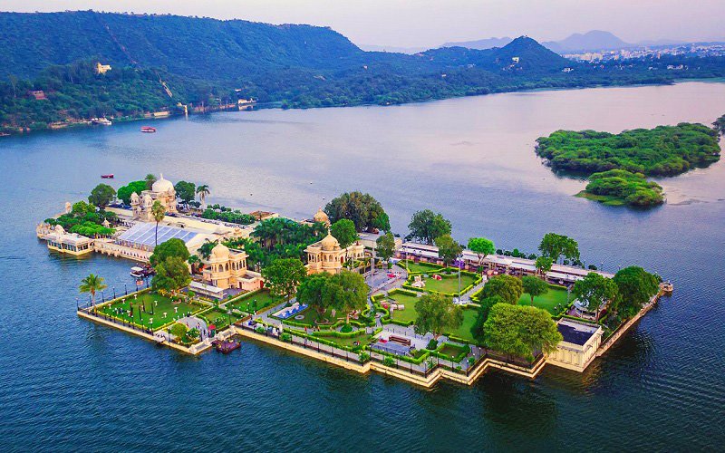 Udaipur weekend package